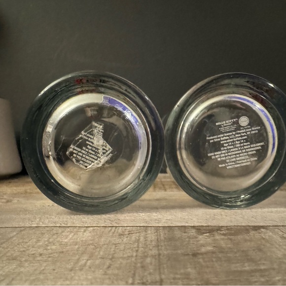 Hello Kitty Sanrio Tall Glasses Be Merry & Bright Pair Holiday - Picture 7 of 9